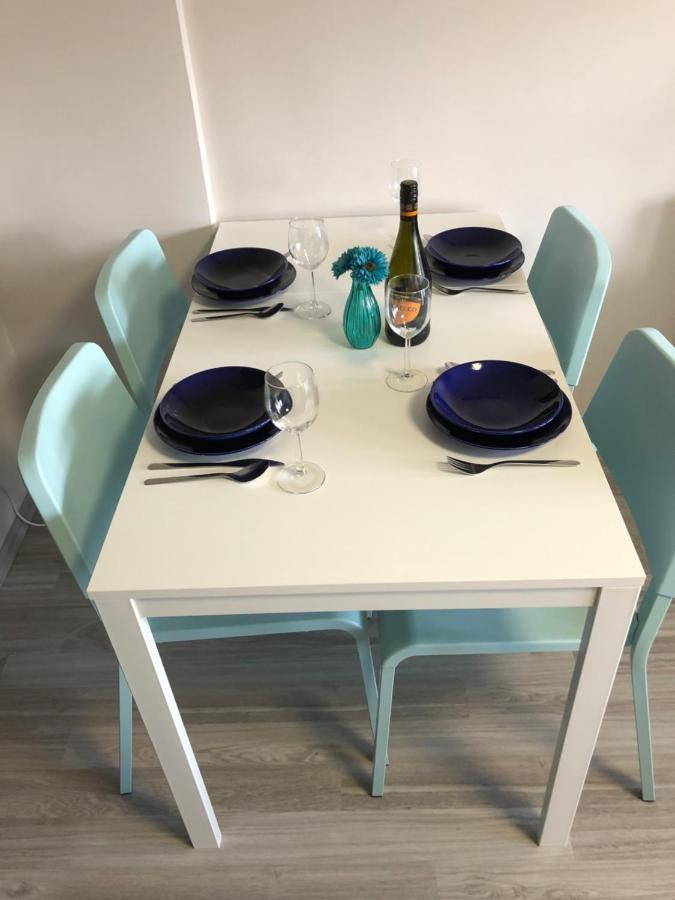 Happy Bunnies Apartman I - Gunarasfurdo Домбоввар Екстер'єр фото