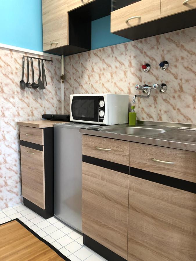 Happy Bunnies Apartman I - Gunarasfurdo Домбоввар Екстер'єр фото